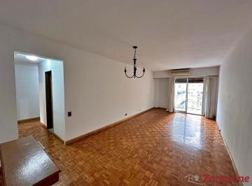 Departamento · 93m² · 5 Ambientes · 1 Cochera · Departamento de 5 Amb con Cochera Fija en Caballito