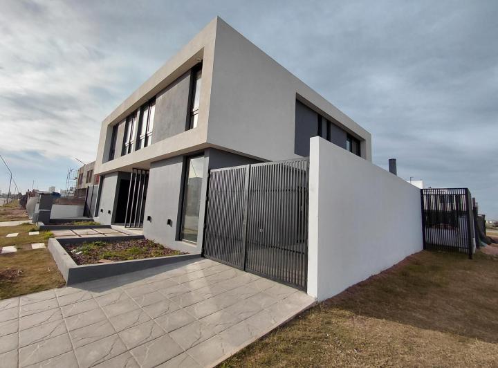 PH · 132m² · 4 Ambientes · 1 Cochera