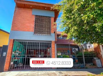 Casa · 186m² · 5 Ambientes · 2 Cocheras · Casa 3 Dorm. Venta - Carapachay