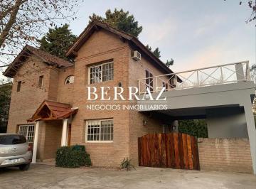Casa · 160m² · 5 Ambientes · 1 Cochera · Casa Alquiler Amoblado 3 Dorm. Barrio Galapagos Cc Lote de 800 m² Pilar