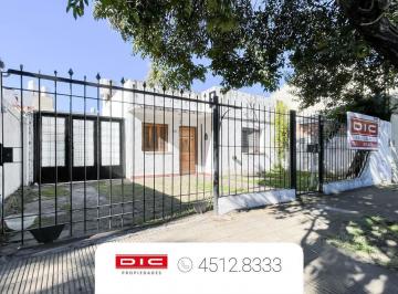 Casa · 130m² · 4 Ambientes · 1 Cochera · Casa 3 Dorm. Venta - Carapachay