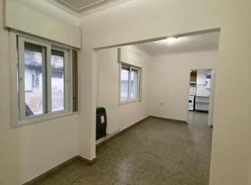 PH · 66m² · 4 Ambientes · PH en Alquiler - 3 Dorm. 1 Baño - La Plata