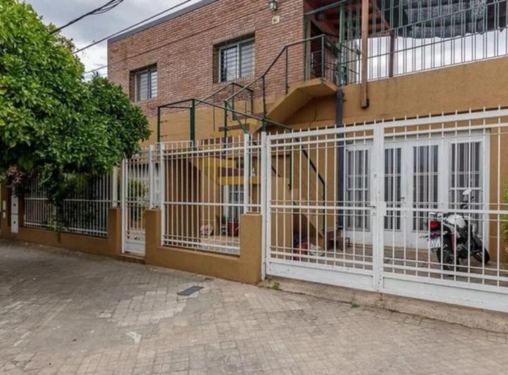 Casa · 264m² · 5 Ambientes · 2 Cocheras