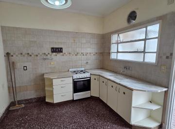 PH · 70m² · 2 Ambientes · Venta PH 3 Amb. Barrio San Juan