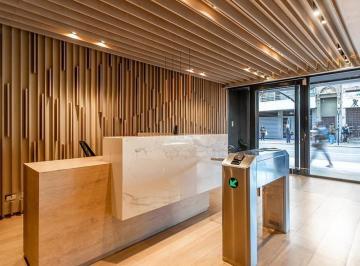 Oficina comercial · 54m² · 1 Ambiente · 1 Cochera · Alquiler Oficina Premium con Cochera y Seguridad - Microcentro