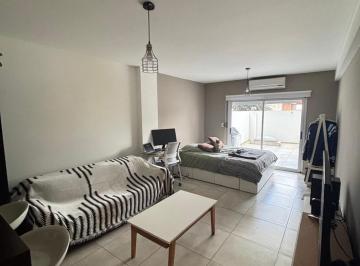 Departamento · 32m² · 1 Ambiente · Alquiler Monoambiente con Patio Amoblado Saavedra