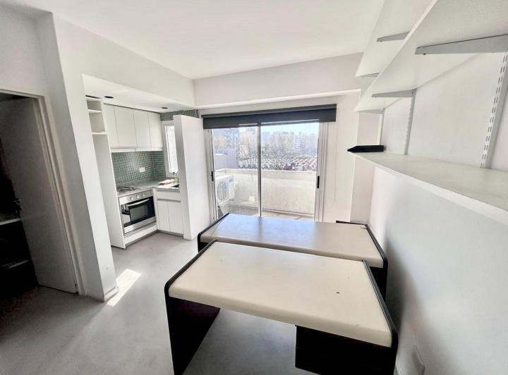 Departamento · 40m² · 2 Ambientes · 3 Cocheras