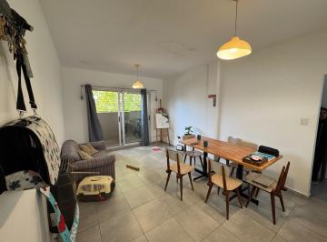 PH · 35m² · 2 Ambientes · Alquiler - Depto 2 Ambientes C/ Terraza Exclusiva - Quilmes Centro