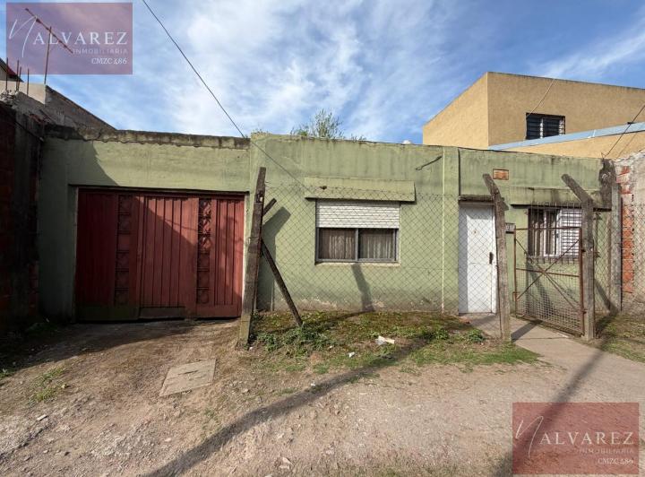 Casa · 60m² · 3 Ambientes · 2 Cocheras