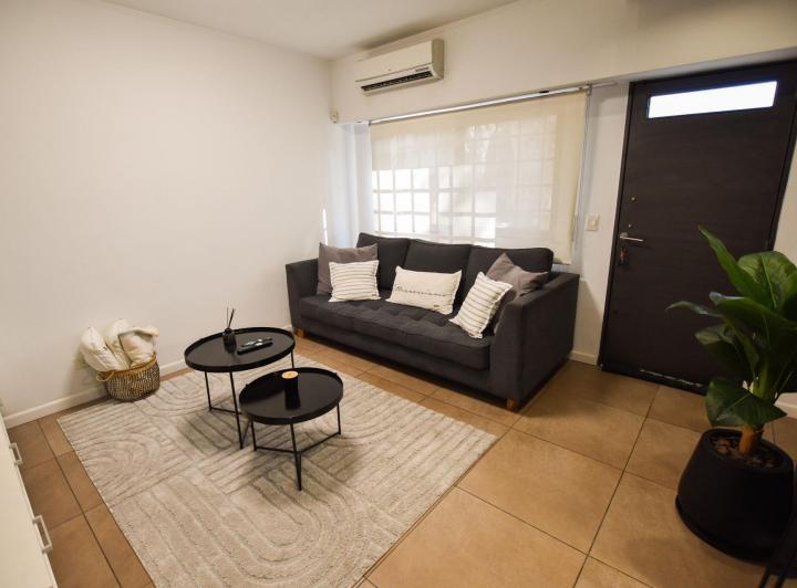 Casa · 120m² · 7 Ambientes · 1 Cochera