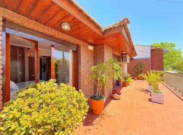 PH · 87m² · 3 Ambientes · PH 3 Ambientes con Escritorio, Patio y Terraza · San Juan