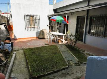 Casa · 132m² · 4 Ambientes · 1 Cochera · Casa en Venta de 4 Ambientes en La Tablada Ciudad de La Matanza