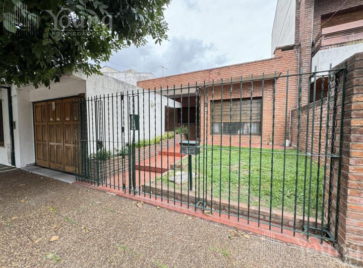 Casa · 191m² · 3 Ambientes · 1 Cochera