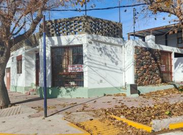 Casa de 5 ambientes, Las Tortugas · Casa de 4 Dorm. | Godoy Cruz