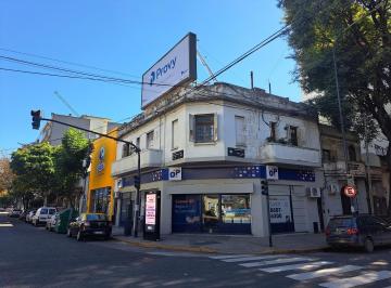 Oficina comercial · 110m² · 6 Ambientes · Alv. Thomas 300 - Colegiales - PH 1° Piso, Uso Comercial!
