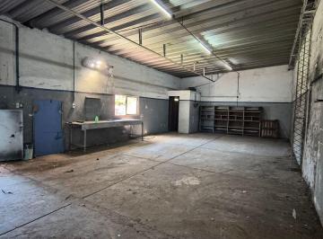 Bodega-Galpón de 1 ambiente, La Plata · 1 E/520 y 521 - Galpón/taller/depósito en Alquiler de