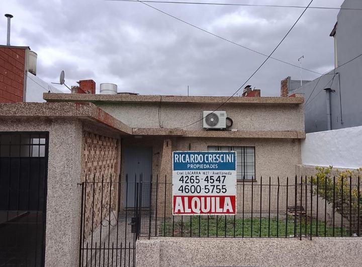 Casa · 90m² · 3 Ambientes · 1 Cochera