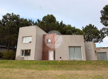Casa de 5 ambientes, Pinamar · Casa de 5 Amb con Gas Natural en Álamos de Pinamar Norte