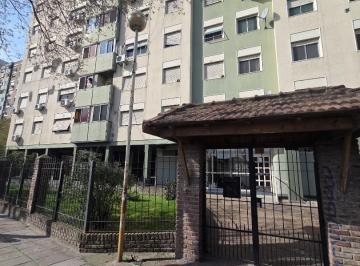 Departamento · 55m² · 3 Ambientes · 1 Cochera · Depto 3 Amb Modernizado C/espacio de Cochera!