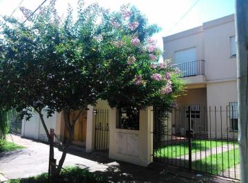 PH · 70m² · 3 Ambientes · 1 Cochera · PH - Florida Mitre/este - 3 Amb con Cochera y Jardín