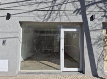 Local comercial · 39m² · 1 Ambiente · Local Uso Comercial o Profesional en Centro de Funes