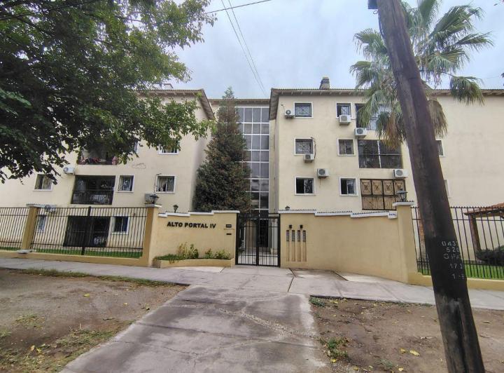Departamento · 90m² · 7 Ambientes · 1 Cochera