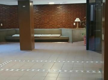 Departamento de 2 ambientes, Ciudad de Mendoza · Vendo Dpto Edificio Kolton Ady. Chile y Montevideo // Mendoza