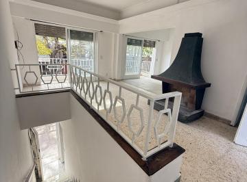 Casa · 10m² · 1 Cochera · Venta - Casa - Azcuénaga - Apta a Crédito