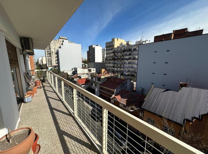 Departamento · 101m² · 5 Ambientes · 1 Cochera
