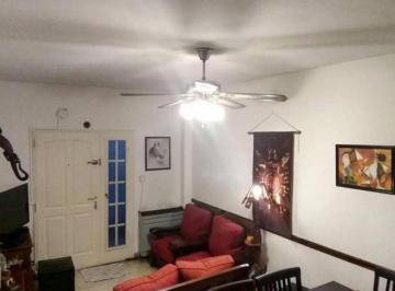 PH · 75m² · 3 Ambientes · PH 3 Amb. con Patio y Terraza, Excelente Propiedad!