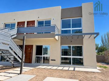 Departamento · 90m² · 4 Ambientes · 1 Cochera · Departamento en Maipu