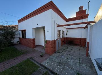 PH de 6 ambientes, La Plata · Se Vende o Alquila Casa Sobre Lote PH en 522 E/ 16 y 17