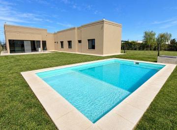 Casa de 5 ambientes, Roldán · Venta Casa 3 Dorm., 208 m², Barrio El Molino, Roldán, Piscina, Parque, a Estrenar, 2 Cocheras.