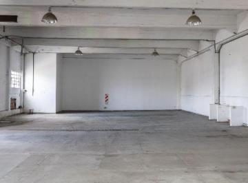 Bodega-Galpón · 264m² · Galpón en Alquiler en San Martin