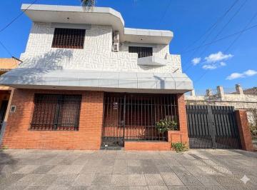 Casa · 119m² · 6 Ambientes · 1 Cochera · Venta Casa 5 Ambientes Lomas del Mirador