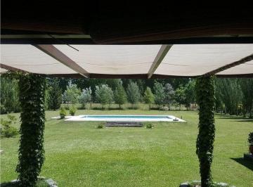 Casa · 143m² · 3 Ambientes · 2 Cocheras · Venta - Casa - Estancia Las Malvinas Cnel Brandsen
