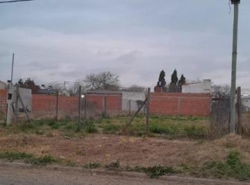 Terreno · 325m² · Venta de Lote en Parque Habitacional Ibarlucea