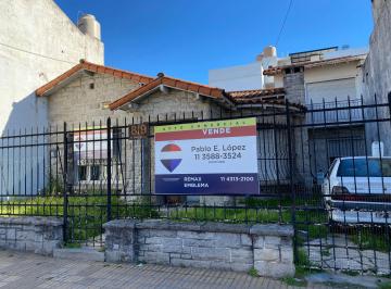 Casa · 165m² · 6 Ambientes · 2 Cocheras · Chalet Pintoresco Av Principal Z/comercial Quilmes