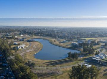 Terreno · 900m² · Venta Lote Interno de 900 m² Barrio Azurra Pilar