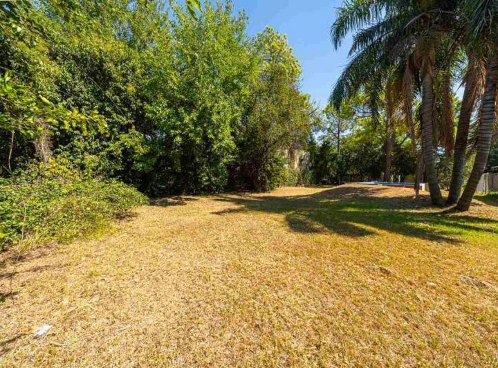Terreno · 545m²