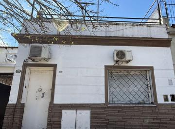 PH · 120m² · 3 Ambientes · Venta PH 3 Amb y Terraza a Reciclar Villa Lugano