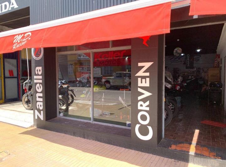Local comercial · 436m²