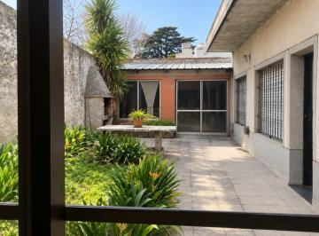 Casa · 175m² · 5 Ambientes · Casa - Villa Riachuelo
