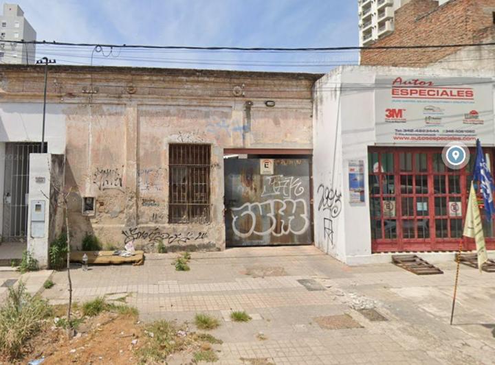 Terreno · 748m²