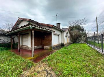 Casa · 148m² · 5 Ambientes · 3 Cocheras · Venta de Casa en Centro de San Vicente