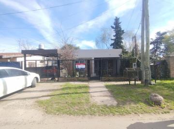 Casa · 100m² · 4 Ambientes · 3 Cocheras · Venta Casa 3 Ambientes y Galpón Sobre Asfalto