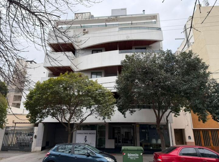 Departamento · 44m² · 3 Ambientes · 1 Cochera