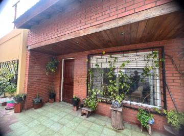 PH · 74m² · 3 Ambientes · Venta PH 3 Amb con Patio en Remedios de Escalada