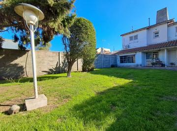 Casa · 150m² · 6 Ambientes · 2 Cocheras · Vende Casa Seis Ambientes San Antonio de Padua