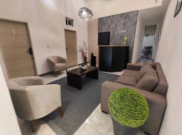 Local comercial de 14 ambientes, Ciudad de Mendoza · Alquiler – Ideal Centro de Estética, Belleza, Tattoo – 8 Privados